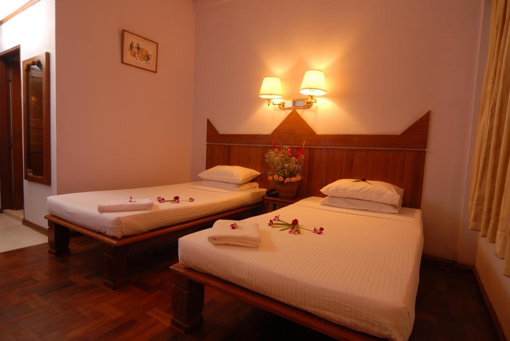 Amazing Kaytu Hotel Taungoo Eksteriør billede